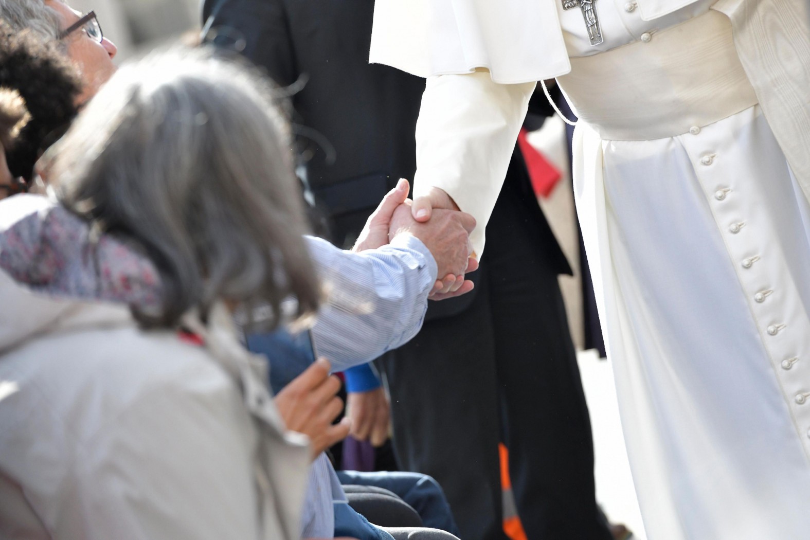 Paus: ‘Werelddag van de Armen moet hoop geven’