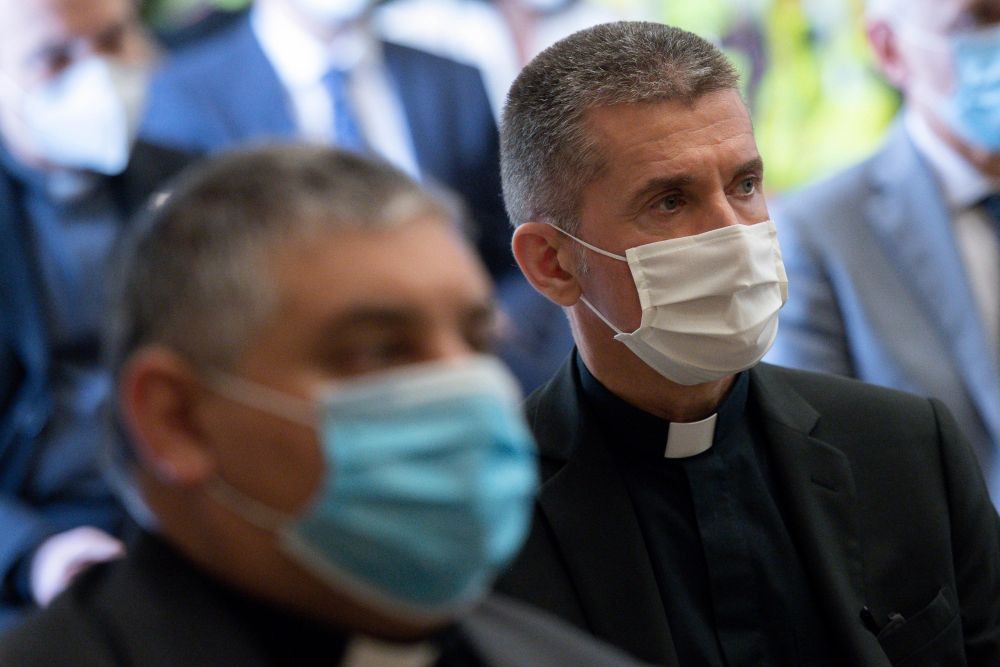 Paus Franciscus trekt belangrijke lessen uit de coronapandemie