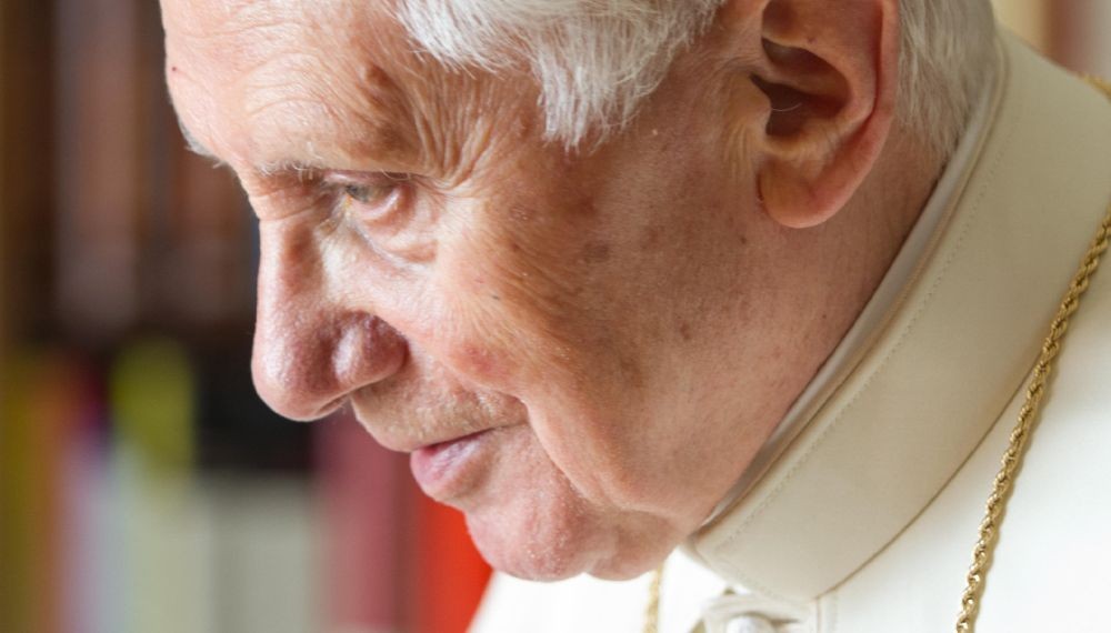 Emeritus-paus Benedictus XVI overleden