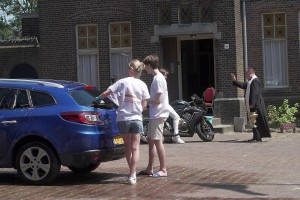 Alles voor de WJD: auto’s wassen