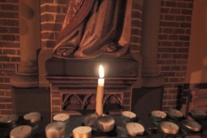 Lichtjes in de kerk bij Nightfever light