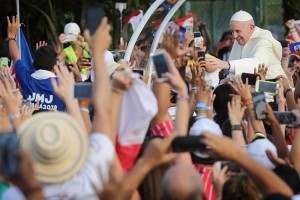 Hoe ziet de Kerk sociale media?